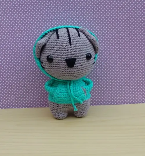 Gato Hipster Milo Amigurumi