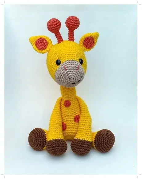 Girafa Gê Amigurumi