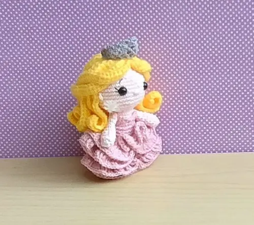 Glinda - Wicked Amigurumi