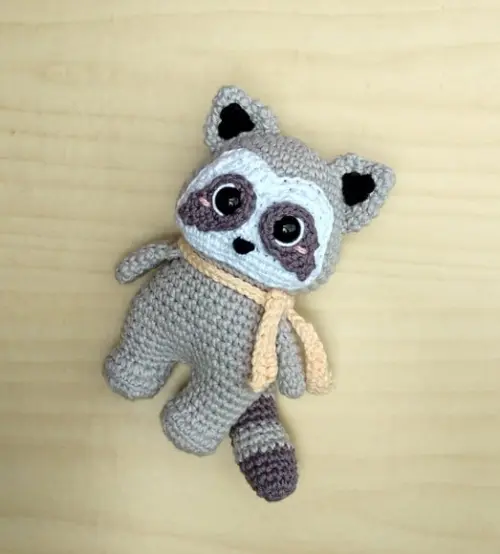Guaxinim Dimi (coleção Bosque) Amigurumi