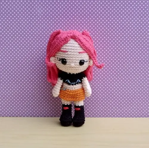 Guerreiras do K-pop - Huntrix - Mira Amigurumi