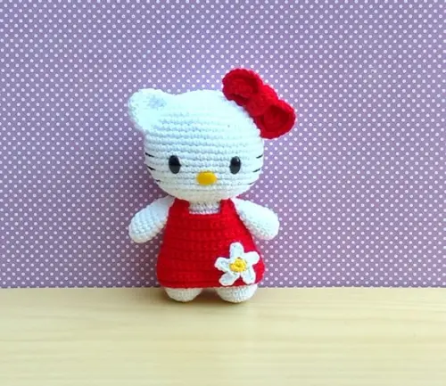 Hello Kitty Amigurumi
