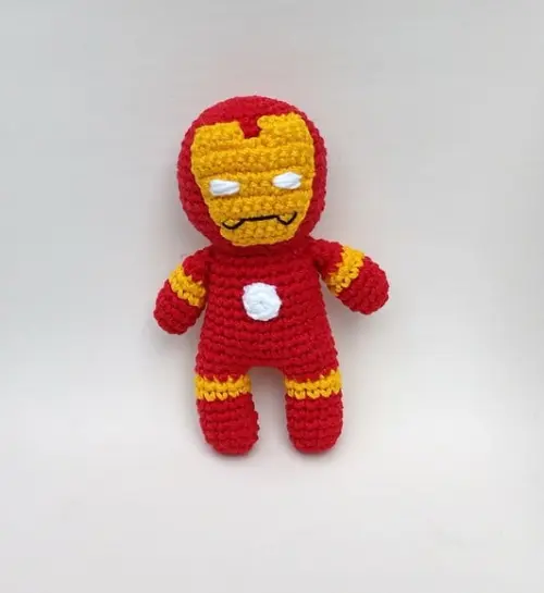 Homem de Ferro Amigurumi