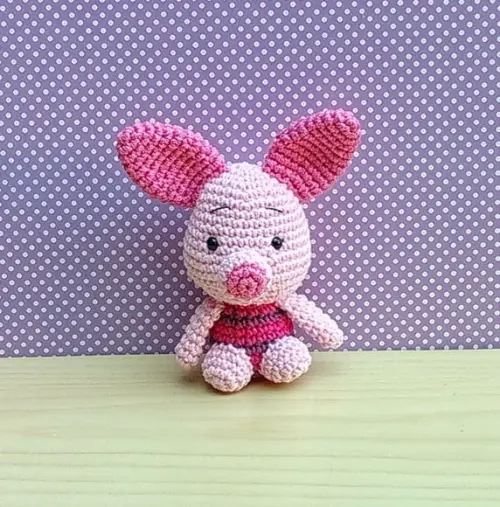 Leitão ( Turma do Ursinho Pooh ) Amigurumi