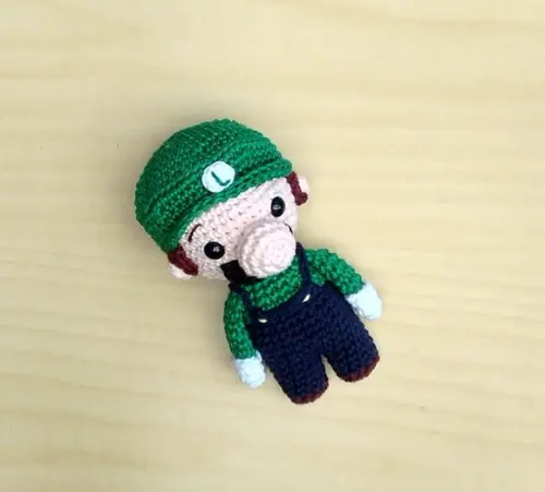Luigi Chibi - Super Mario Amigurumi