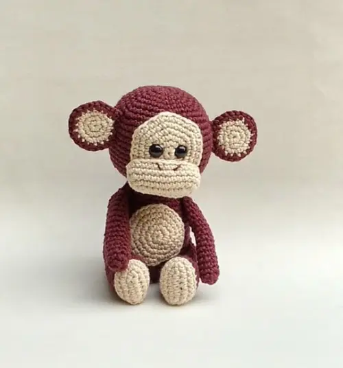 Macaco Melvin Amigurumi