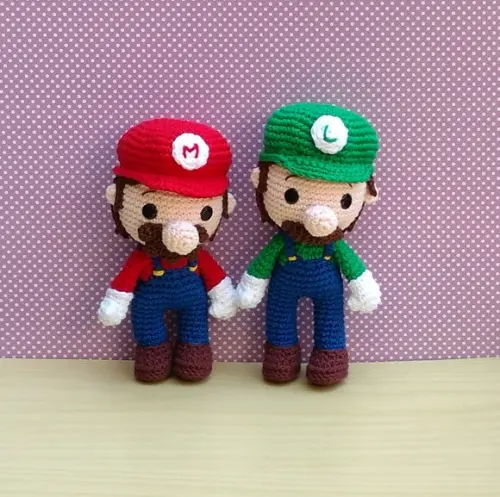 Mario, Luigi, Cogumelo Verde e Cogumelo Vermelho Amigurumi
