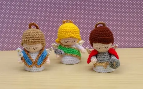 Mini Arcanjos ( São Gabriel São Rafael São Miguel) Amigurumi