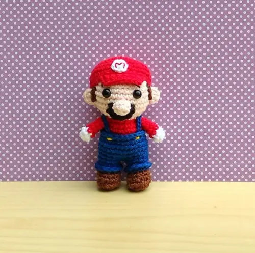 Mini Mario ( Mario Bros - Game) Amigurumi