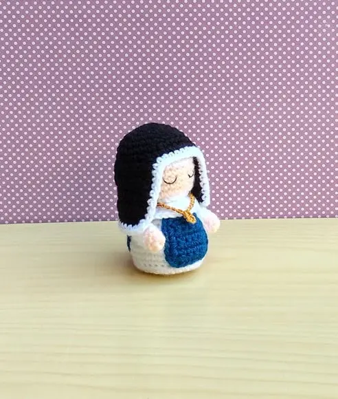 Mini Santa Dulce dos Pobres Amigurumi