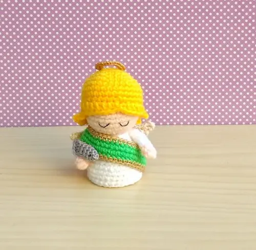 Mini São Rafael Arcanjo Amigurumi
