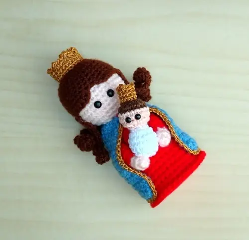Nossa Senhora Auxiliadora Amigurumi