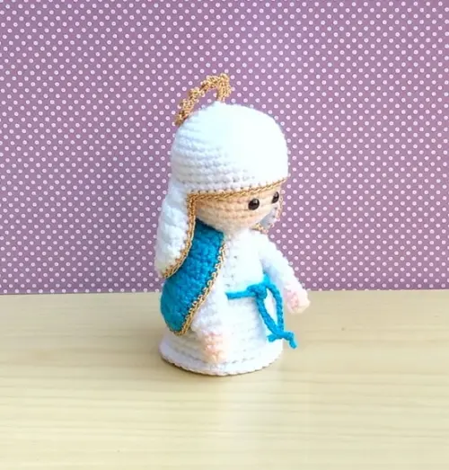 Nossa Senhora das Graças Amigurumi