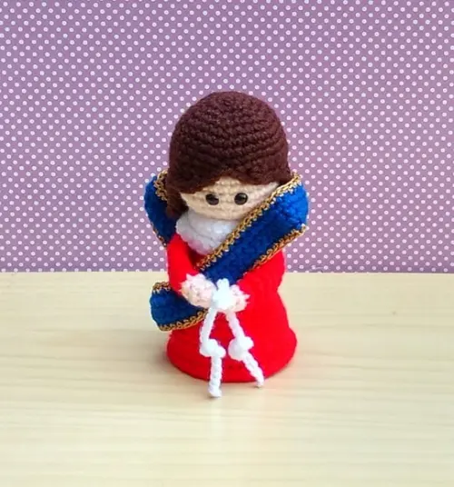 Nossa Senhora Desatadora dos Nós Amigurumi