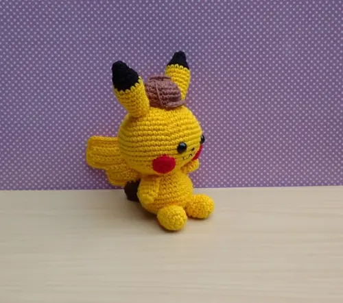 Pikachu Detetive Amigurumi