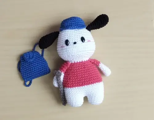 Pochacco com Mochila e Bengala Caminhada Amigurumi