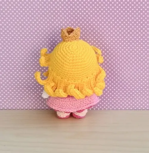 Princesa Peach Chibi - Super Mario Amigurumi