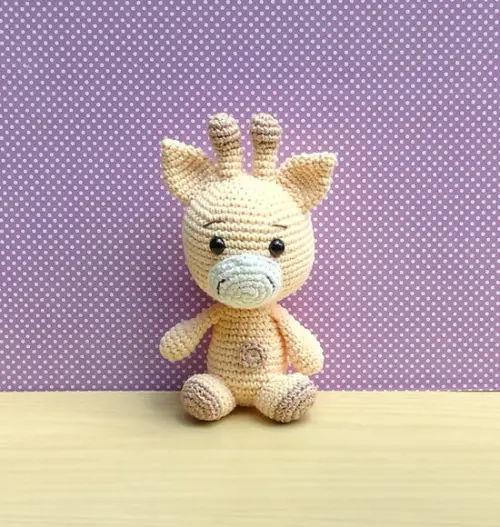 Safári Baby - Girafa Amigurumi