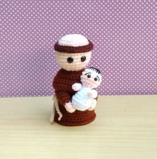 Santo Antônio Amigurumi
