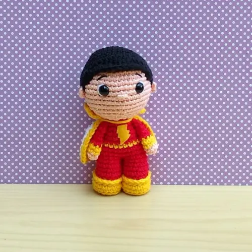 Shazam! Amigurumi ** Pronta Entrega