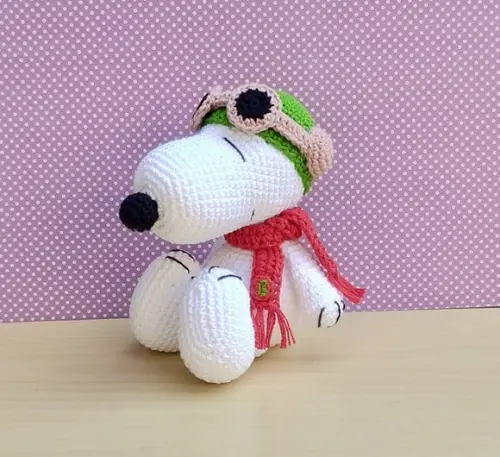 Snoopy Aviador com Óculos Móveis Amigurumi *pronta Entrega