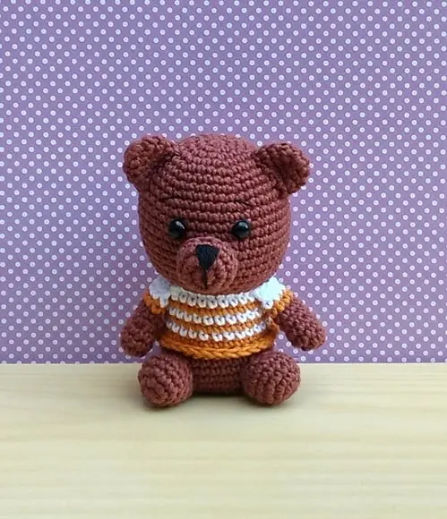 Urso Mini Bart Amigurumi