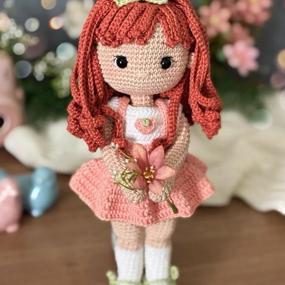 Boneca Dulce Ruiva em Amigurumi