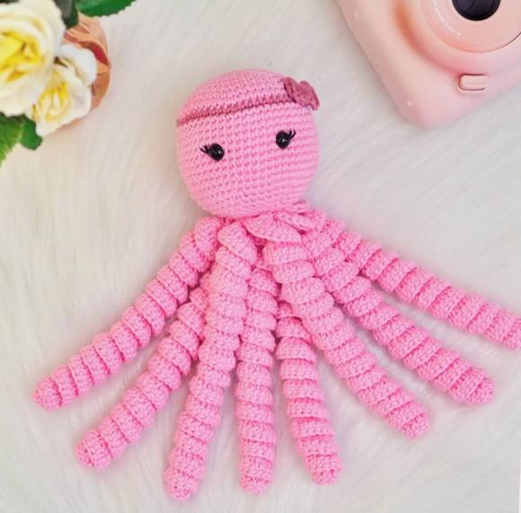 Polvo Terapêutico Amigurumi Crochê Rosa
