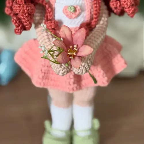 Boneca Dulce Ruiva em Amigurumi