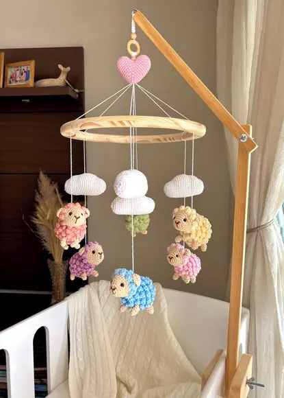 Mobile Ovelhinha Amigurumi