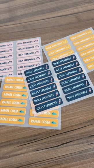 Etiquetas Termocolantes para Roupas e Uniformes Escolar 40 unidades