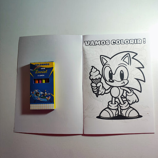 Livrinho de Colorir com Mini Lápis de Cor - Sonic - 20x14cm - To