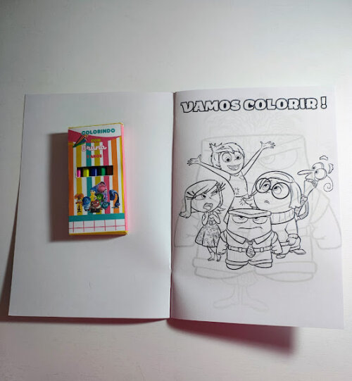 Livrinho de Colorir com Mini Lápis de Cor - Divertidamente - 20x