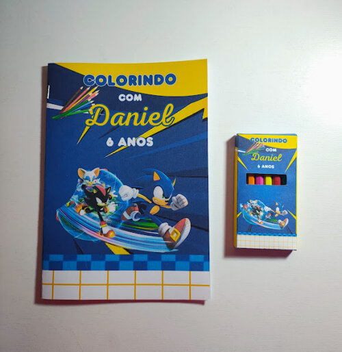 Livrinho de Colorir com Mini Lápis de Cor - Sonic - 20x14cm - Todos os temas