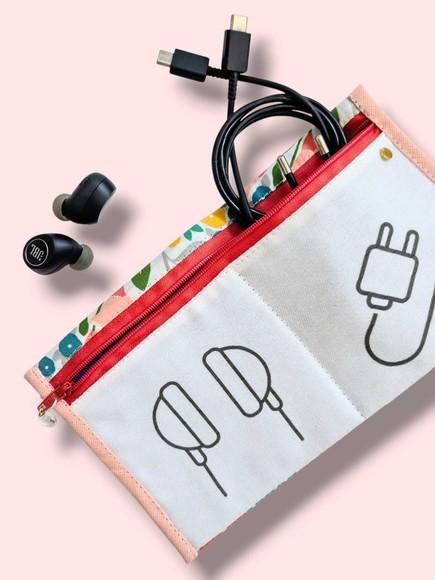 Porta Acessórios de Celular - Coleção Atrevida