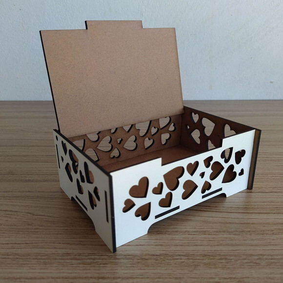 Caixinha Corações 10x15cm