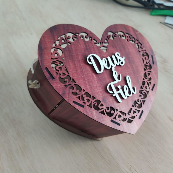 Cestinha para Florista Coração Frase