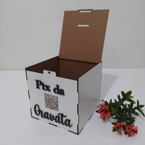 Cofre PIX da gravata alto relevo 16x16cm