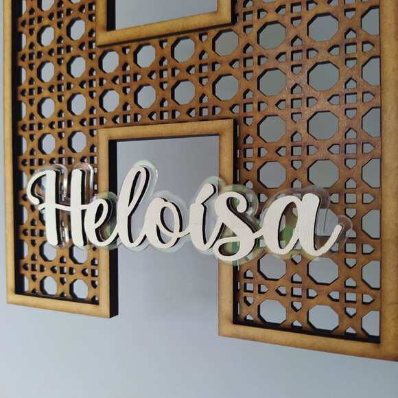 Letra Decorativa palhinha Indiana em mdf 30cm