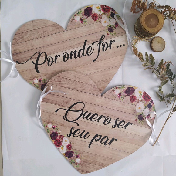 Placa cadeira dos noivos COM SUA FRASE (o PAR)- Coração