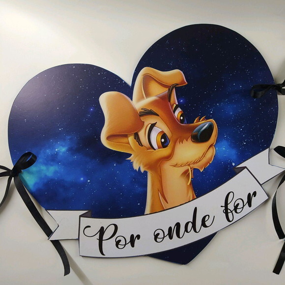 Placa cadeira dos noivos em MDF - Dama e o vagabundo