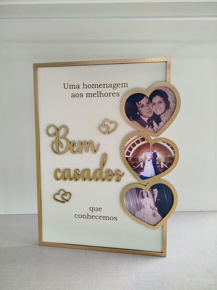 Quadro Homenagem Bem Casados (40x30cm p/ 3 Corações)