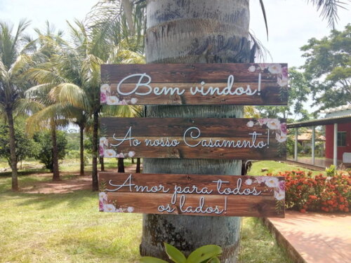3 Placas casamento indicativa COM SUA FRASE em MDF