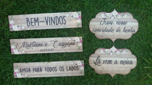 3 placas indicativas + 2 Placas das cadeiras biquinho