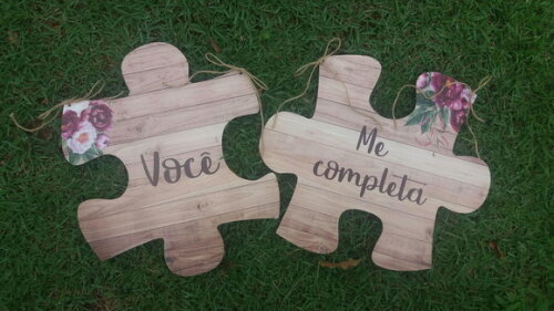 5 placas indicativas + 2 Placas das cadeiras quebra cabeça
