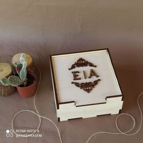 GIN BOX em madeira com especiarias