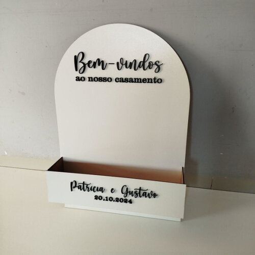 Placa de Boas Vindas com Floreira 60x40cm - Casamento
