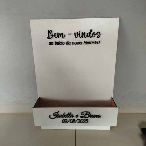 Placa de Boas Vindas com Floreira 60x40cm - Casamento