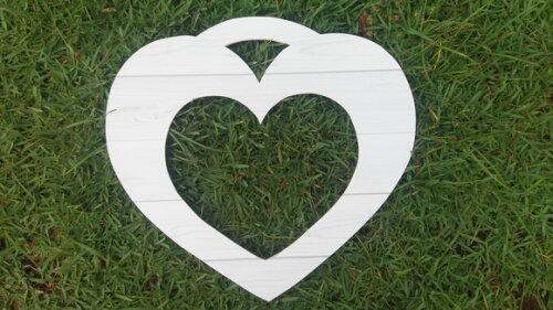 Placa de casamento para daminha - Coração vazado
