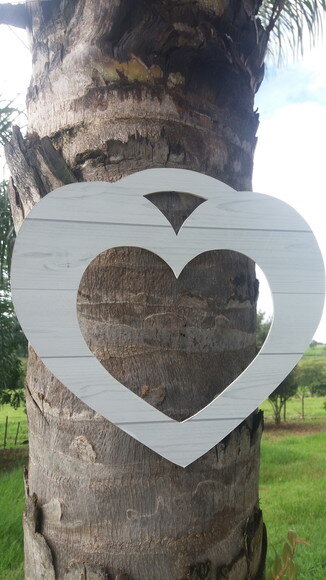 Placa de casamento para daminha - Coração vazado